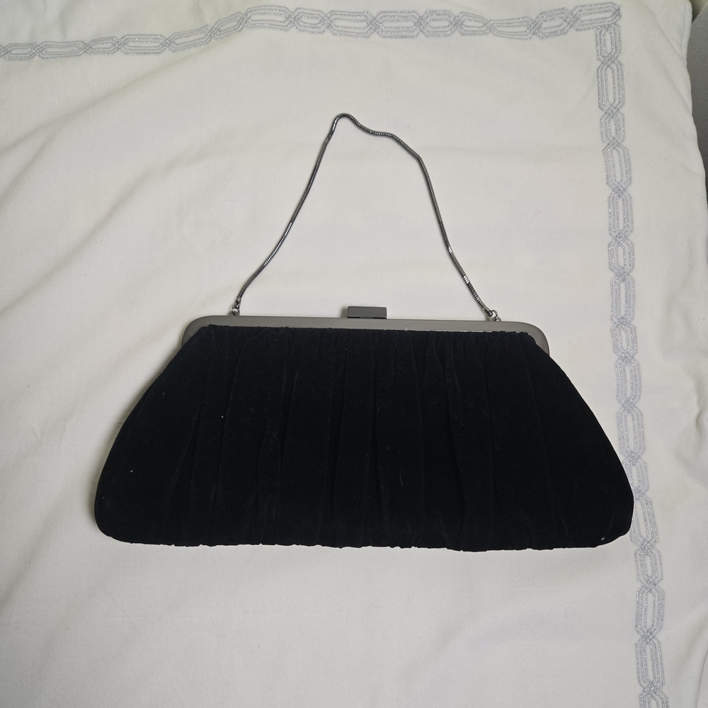 Elegant Vintage Mary Kay Black Velvet Clutch Bag